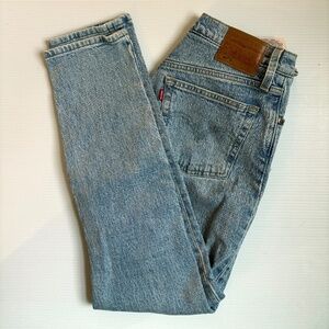 Levi's Women's Premium 501 Skinny Jeans in Tango Light Size 26